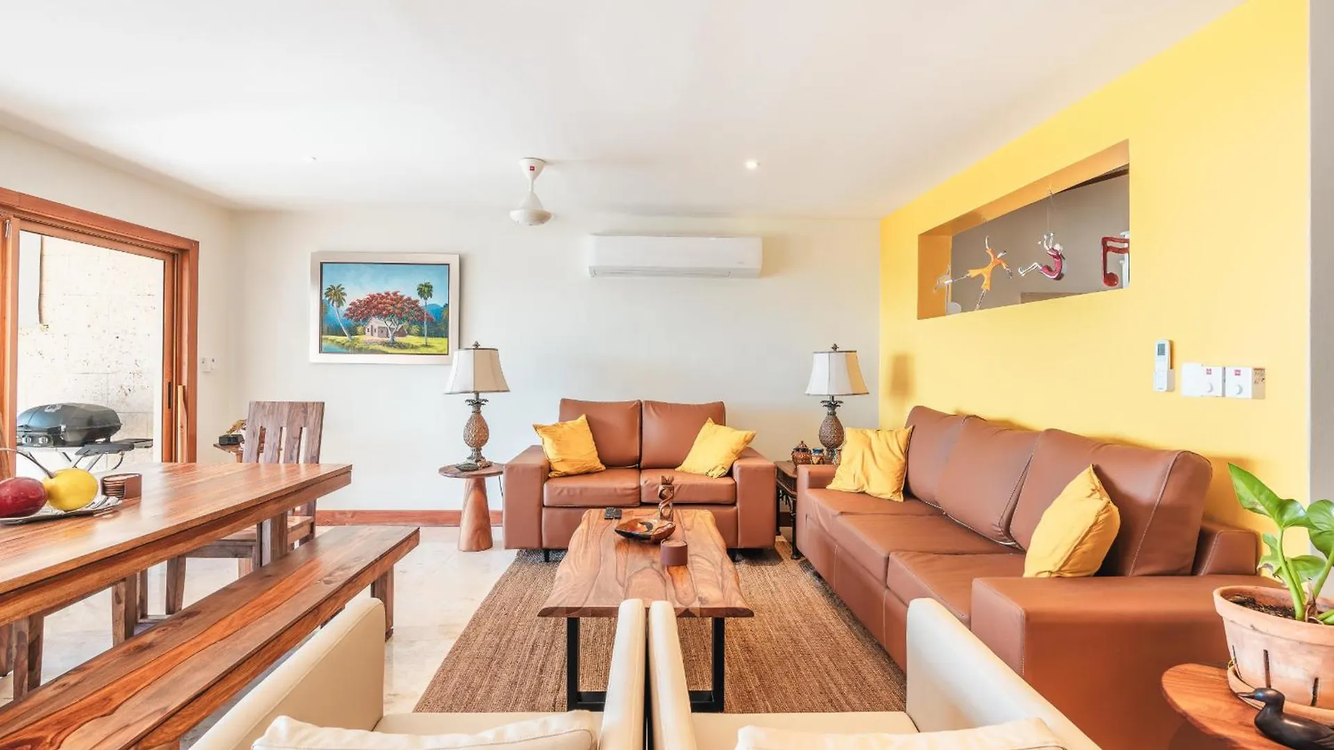3Br Beachfront Townhouse At Puerto Bahia Samana